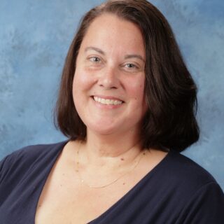 Head shot of Heather Ippolito