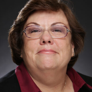 Head shot of Erin Jenks