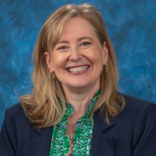 Head shot of Robin Klau